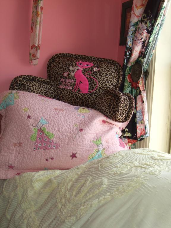 Enchanted Nights Bed & Bath คิตเทอรี ห้อง รูปภาพ